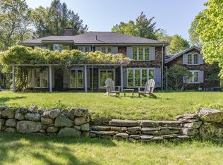 56 Ridgeway Rd, Weston, MA 02493