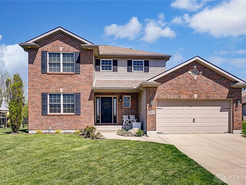 1st image of 689 Sherwood Dr
