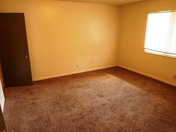 3rd image of 6518 Boyd St APT 24