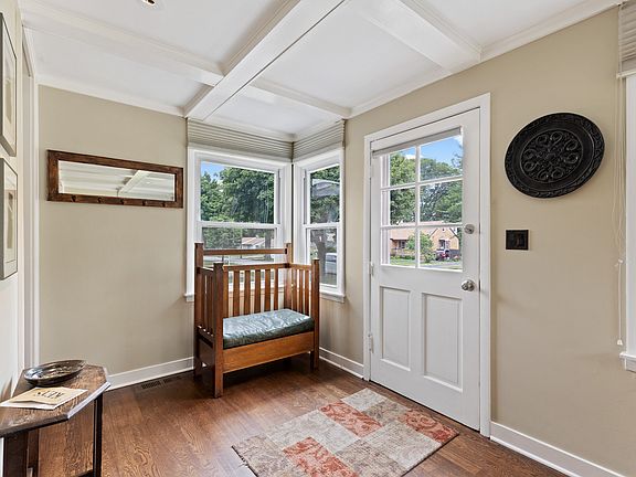 2nd image of 350 S Lodge Ln