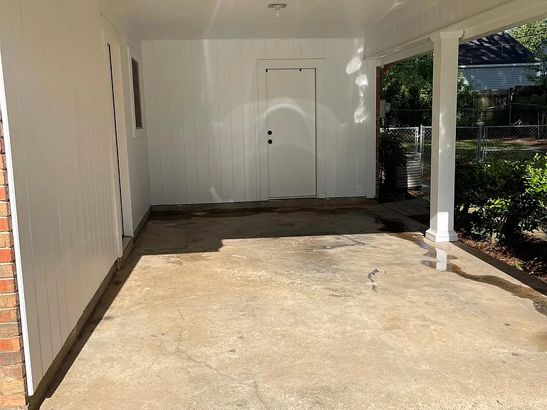 2408 Arcadia Dr — Photo 17