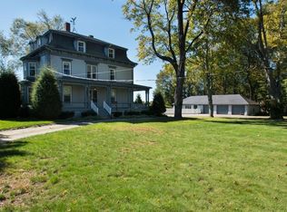 351 Plymouth St, Middleboro, MA 02346