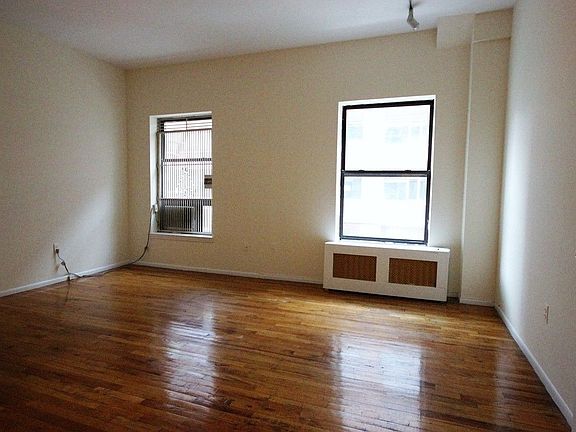 5th image of 605 W 112th St APT 4D