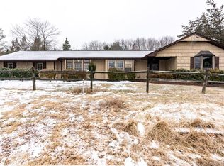 987 Monroe Tpke, Monroe, CT 06468