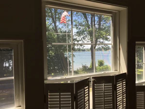 324 River Rd, Eliot, ME 03903