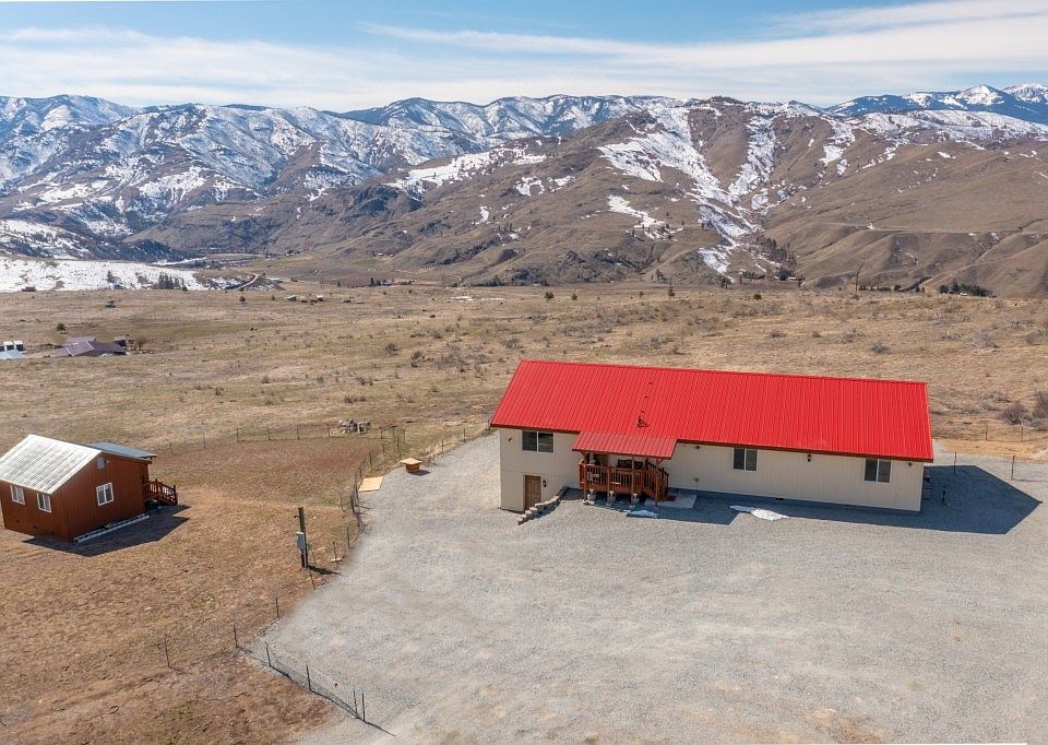 1st image of 50 Barn Dance Dr