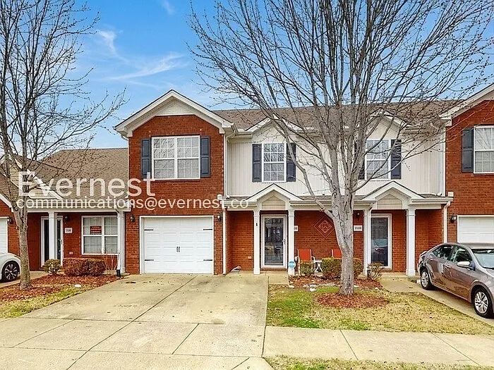 2006 Caladonia Way — Photo 1