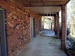 3rd image of 1806 Cedar Dr