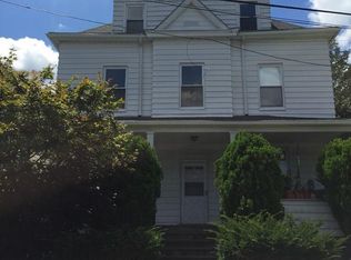 25 Fillmore Pl, White Plains, NY 10606