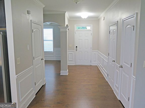 5th image of 536 Wolf Pack Ln