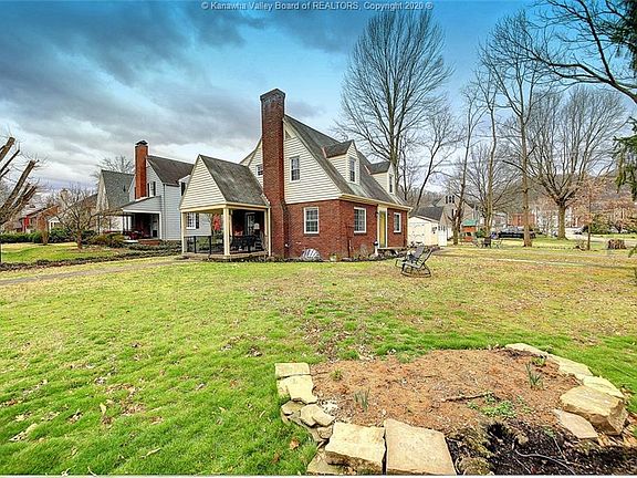 3rd image of 4001 Staunton Ave SE