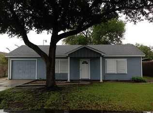 1101 Cora St, La Marque, TX 77568