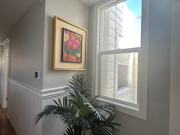 2nd image of 265A Chattanooga St #265A