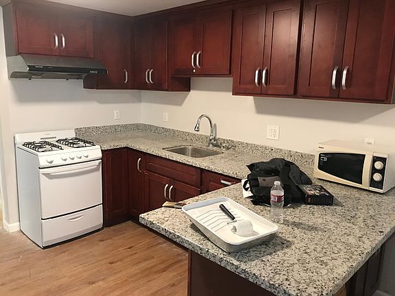 4th image of 119 Camelia Dr #Inlaw