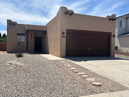 8424 Scarlet Pl NW Photo 1