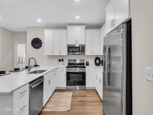 29310 Radford Court, Monroe, NJ 08831