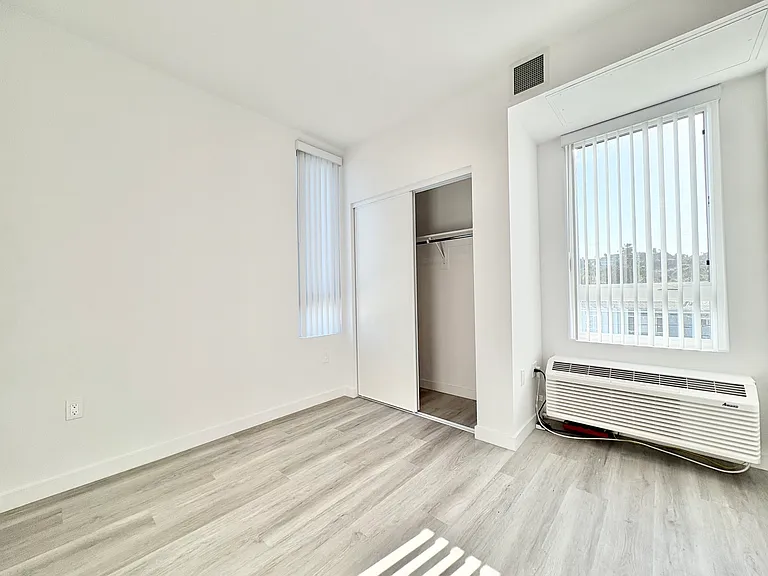 4008 MLK — Photo 7