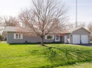 4513 Boll Ln, Champaign, IL 61822