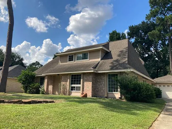 3811 Birch Villa Dr, Kingwood, TX 77345