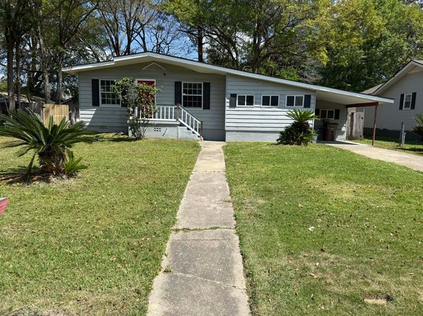 113 Esplanade Ave