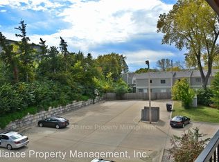 1420 Beechwood Ter APT 12, Manhattan, KS 66502
