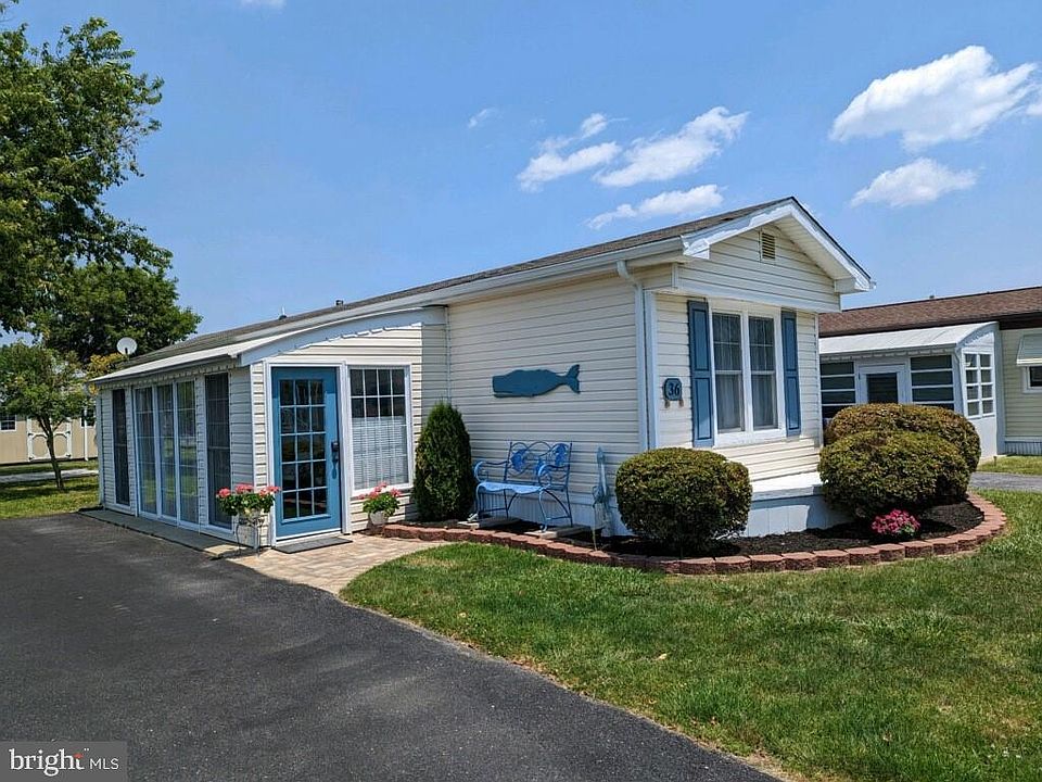 1st image of 36 Colonial Ln #15608
