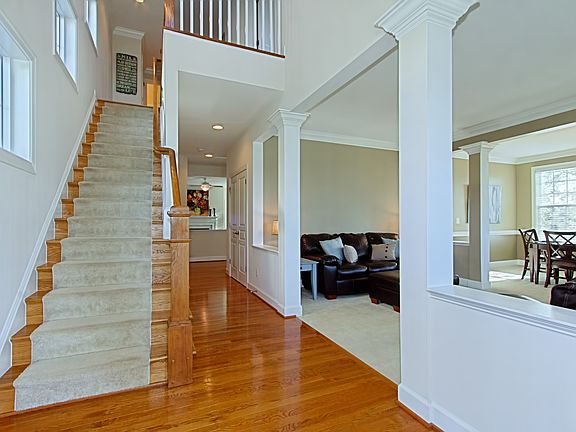 5th image of 42522 Meridian Hill Dr