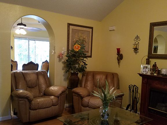 3rd image of 116 Plata Dr