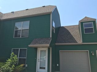 806 37th Ave S APT 2, Moorhead, MN 56560
