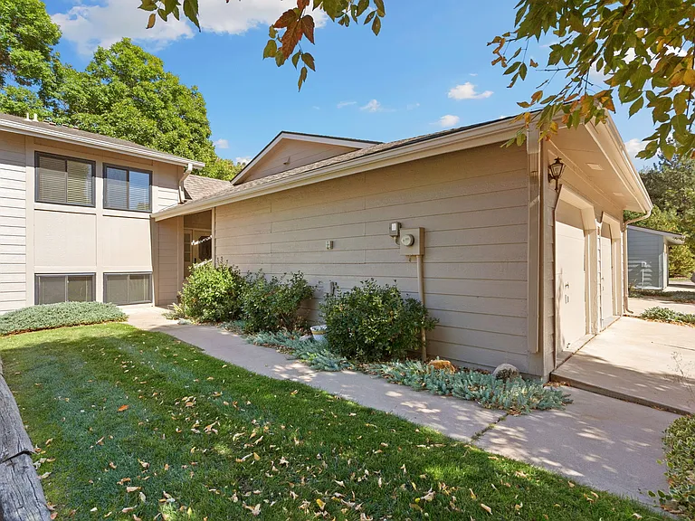 1012 Sailors Reef — Photo 20