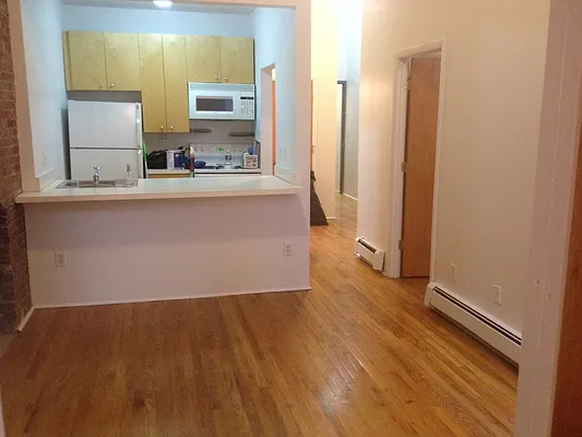 Rented by BSD Realty Worldwide Inc | media 14