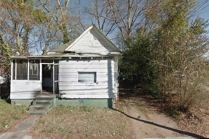 2nd image of 926 Lawyers Ln