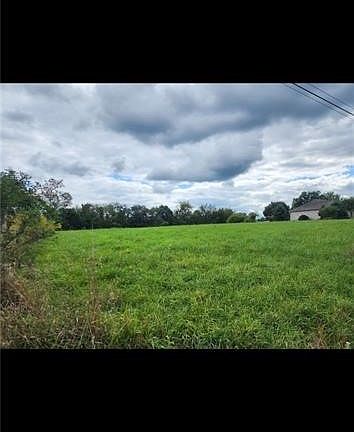 3rd image of Anderson Ln