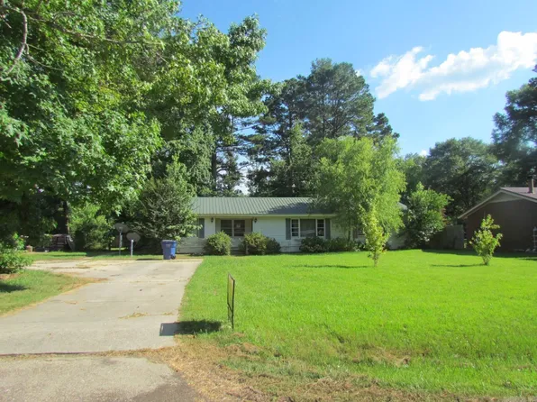 202 E Franklin St, Hamburg, AR 71646