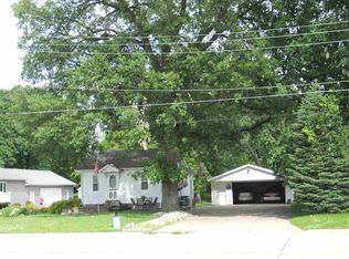 1039 River Forest Rd, Evansdale, IA 50707