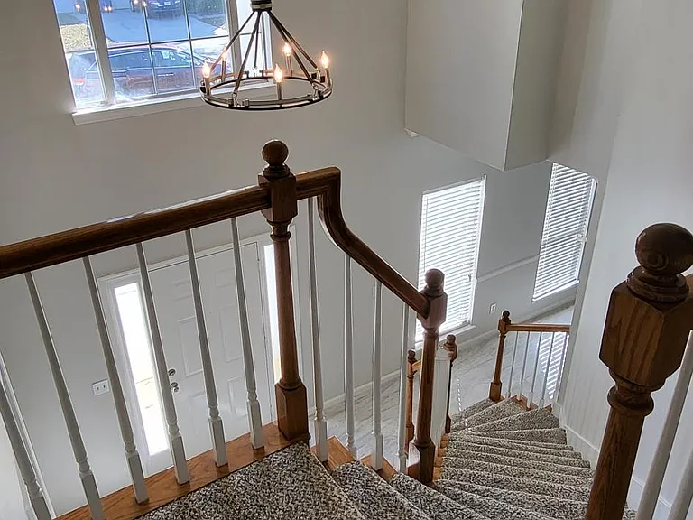 1118 Amberley Woods Dr — Photo 15