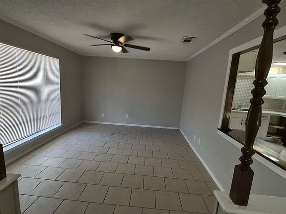 4th image of 11914 Alamo Blanco St
