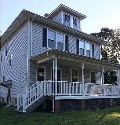 2nd image of 940 Stone Rd