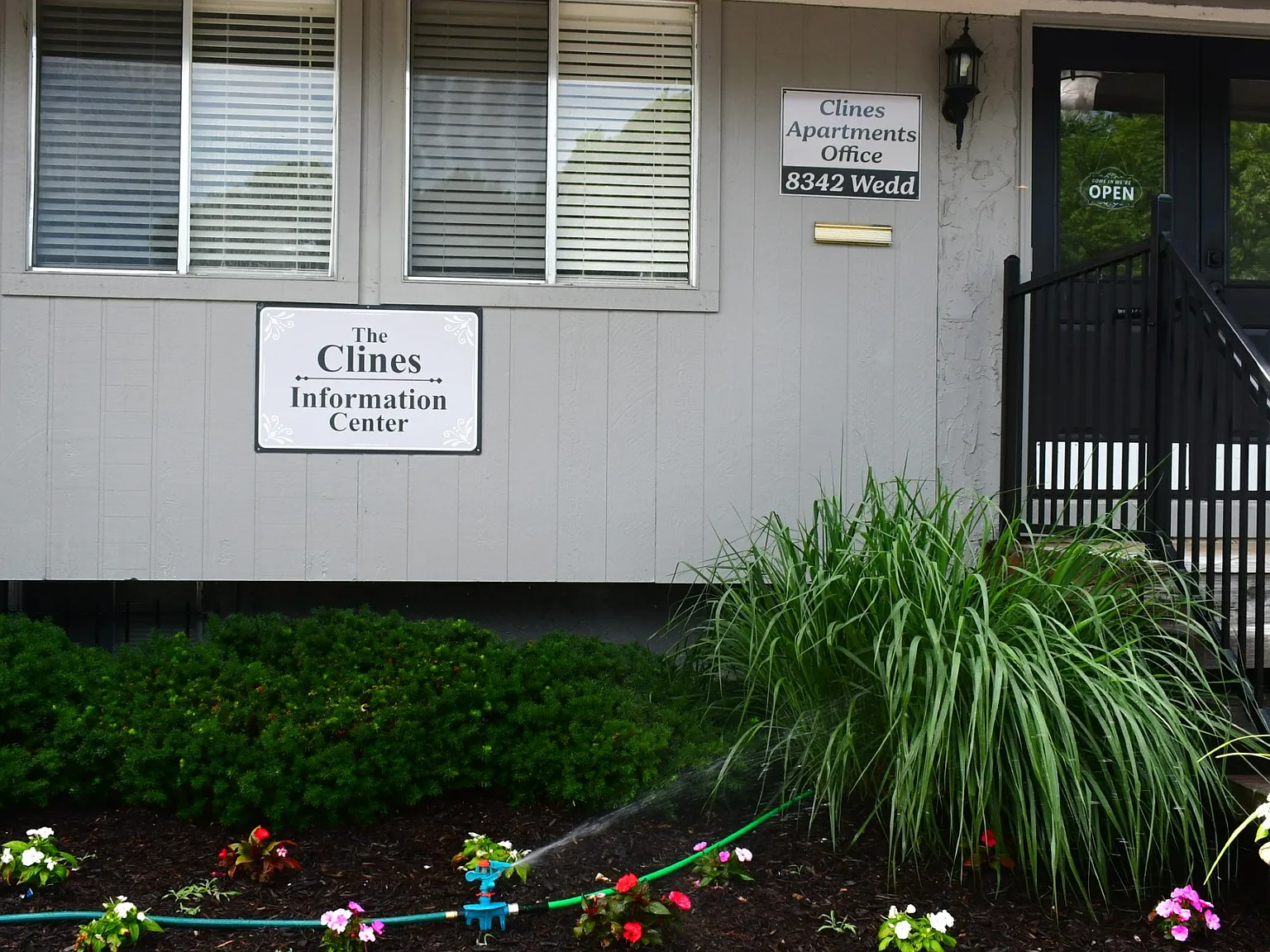 Clines — Photo 2