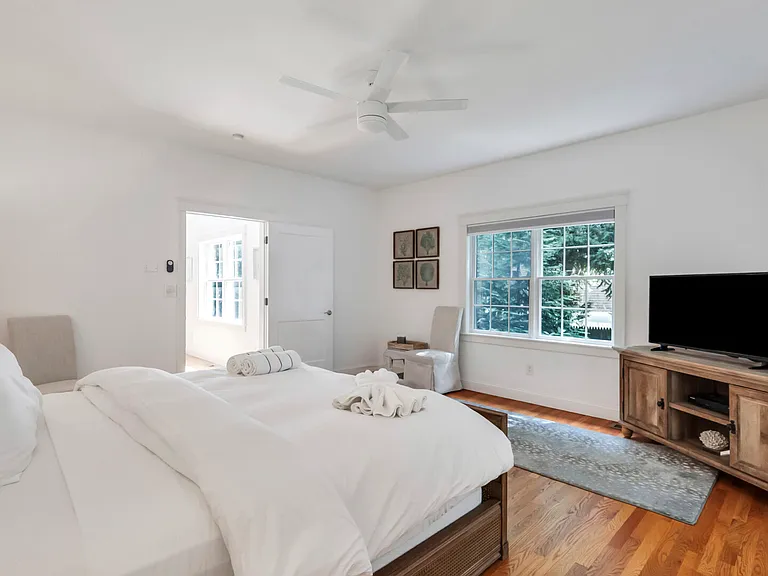 1110 N Sea Rd — Photo 27