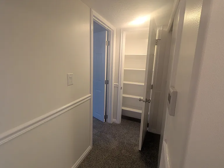 5750 S Dynasty Oaks Cir W — Photo 30