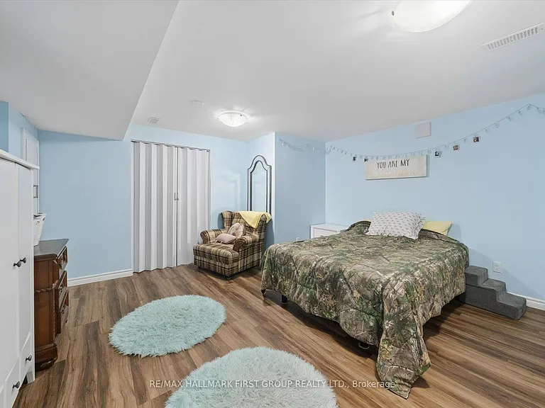 16 Rushbrooke Way — Photo 13