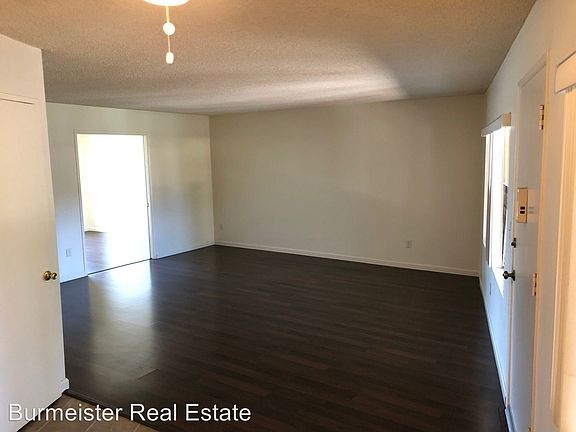 4th image of 1025 Meadow Lake Dr APT 3
