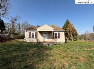 123 Stonewood Road, Elkin, NC 28621