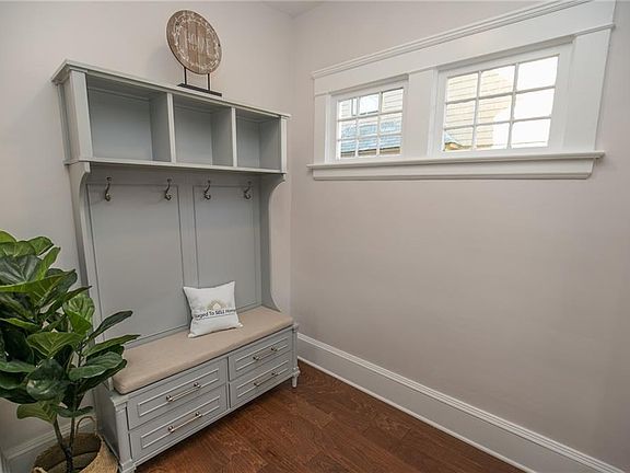 4th image of 1510 Arthur Ave