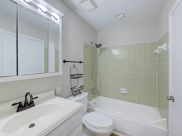 2036 Watermark Pl — Photo 23