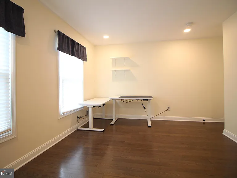 15 Kentsdale Dr — Photo 46