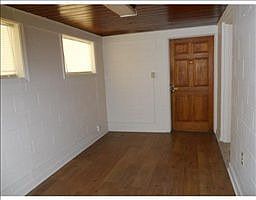 5th image of 800 E 25th St