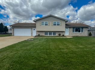 2809 Hawkshead Dr, New Lenox, IL 60451