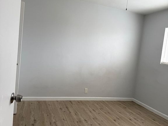 4th image of 4604 W 173rd St #D